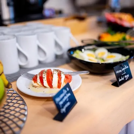 فندق Felicity Garni