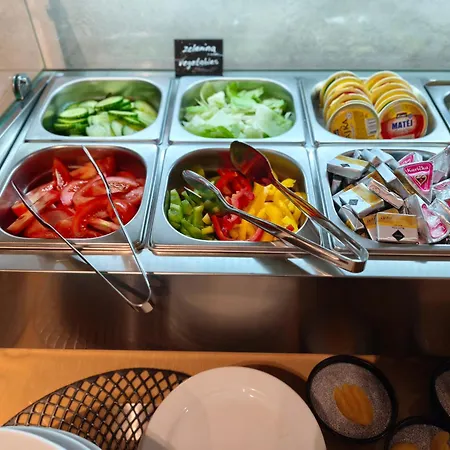 Отель Felicity Garni Братислава