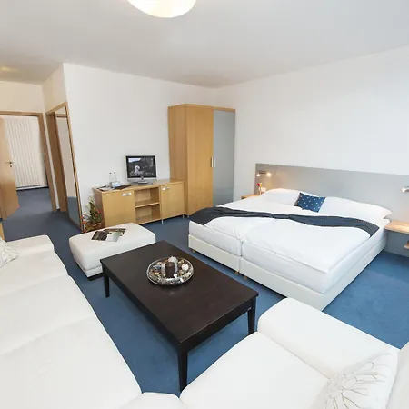 Felicity Garni Hotell Bratislava