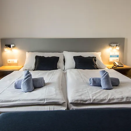 Hotel Felicity Garni Pressburg