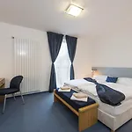 Felicity Garni Hotel Bratislava